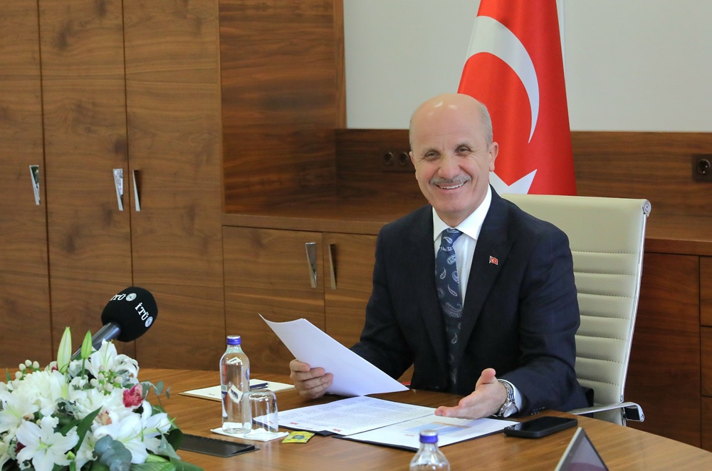 Yükseköğretim Kurulu Başkanı Özvar Teknik Üniversiteler Birliğinin kurulduğunu duyurdu